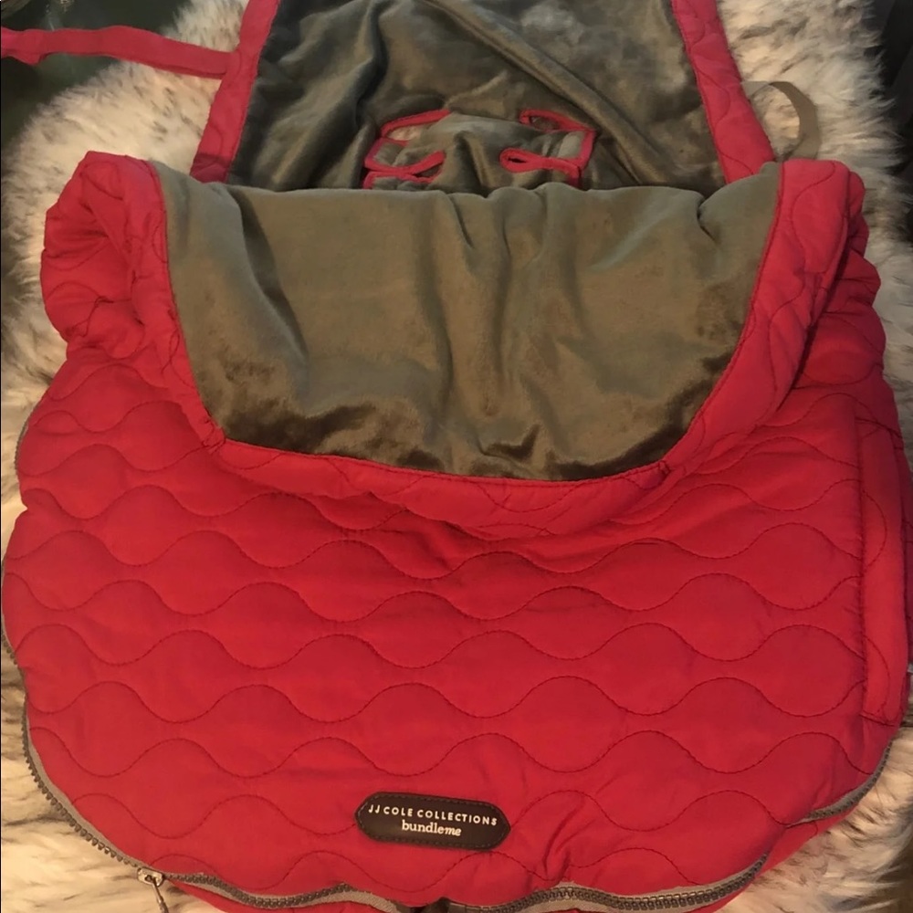 Hot pink JJ COLE BUNDLE ME car seat cover